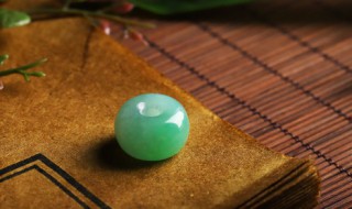 玉怎么养人(人怎么养玉玉怎么养人)