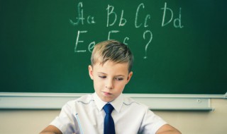 游戏英文名字男孩（名字大全男孩游戏英文）