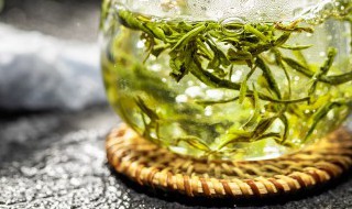 信阳毛尖绿茶可以煮着喝吗? 信阳毛尖可以和枸杞一起泡茶吗