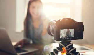 选用摄象机电池的窍门 摄像机电池怎么放电