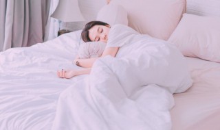 梦见自己趟很浑浊的水（梦见自己在趟浑水）