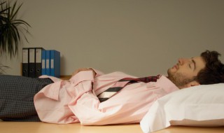 梦见自己向暗恋的人表白(梦见自己向暗恋的人表白成功但未能在一起)