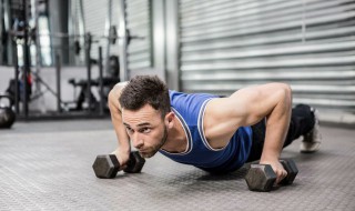 肱二头肌锻炼动作 肱二头肌锻炼动作的流程