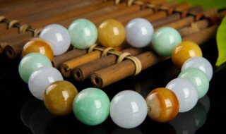 翡翠属于宝石吗 翡翠属于宝石类吗