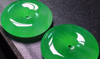 翡翠的棉絮居然散了 翡翠的棉絮居然散了 油性皮肤