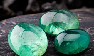 怎样区分翡翠和玻璃 翡翠和玻璃怎么鉴别