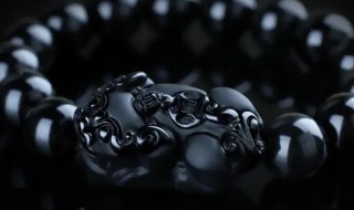 翡翠和黑曜石一起戴吗 玛瑙和黑曜石能一起戴吗