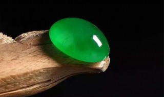 翡翠手镯有石纹能买吗（玉镯子有石纹能买吗）