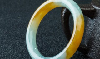 褐黄翡翠值钱吗 褐黄色翡翠值钱吗