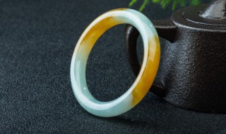 高档翡翠中有苍蝇翅吗（苍蝇翅明显的翡翠是不是不好）