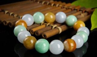 和田玉是翡翠吗（和田玉是翡翠吗?有什么区别）