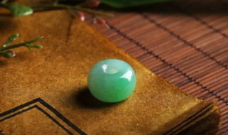 豆种翡翠鉴定 豆种翡翠特征