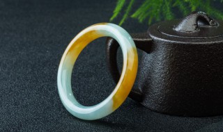 翡翠手镯棉絮多 翡翠手镯棉絮多怎么养才能透