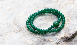 老坑翡翠鉴定（老坑翡翠鉴定拍卖）