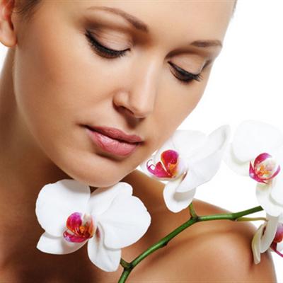 脸上有白块是怎么回事