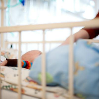 宝宝快一岁了,身高体重不达标怎么办