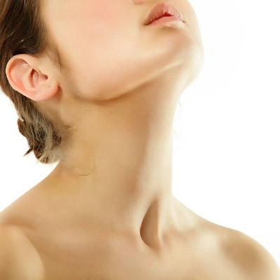 月经第一天血是黑的怎么回事