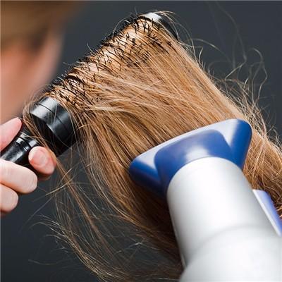 头发容易油怎么办才好些