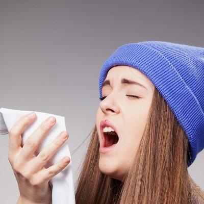 擤鼻涕有血丝是怎么回事