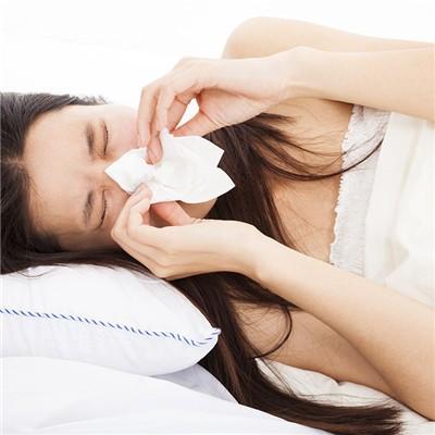 咳嗽咳出大量的白泡沫是怎么回事