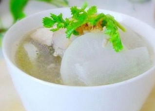 感冒咳嗽怎么办? 7款食疗润肺止咳