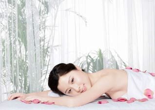 缓解经期痛经可以在经前喝两种汤