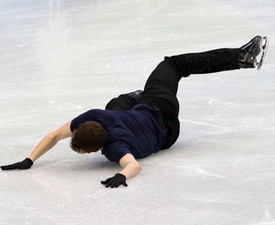 跌打扭伤如何治疗