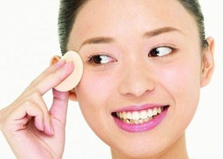 红霉素软膏可治疗身体小毛病