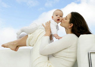 不做四类妈妈 让宝宝爱上你