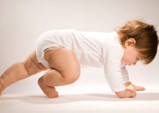 关于宝宝爬行那些事儿