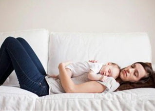 消除疲倦以杜绝产后忧郁症