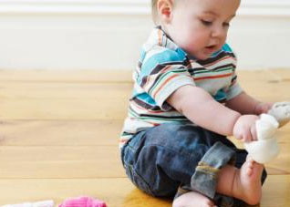 为什么宝宝一岁最喜欢扔东西