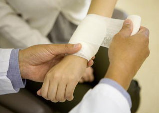 中医教您跌打损伤后怎么办