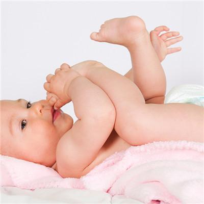 婴儿湿疹的症状有哪些