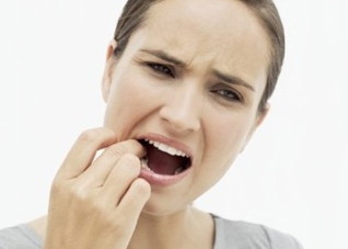 如何治疗口腔干燥病