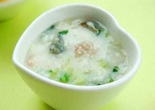 巧用药膳调失眠