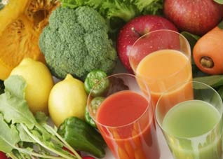 荐 每天蜂蜜蔬菜汁 健肾利尿保健康