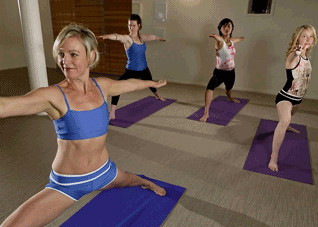 宅女瑜伽减肥动作轻松享瘦