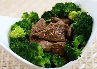 学习两款护眼家常菜的做法