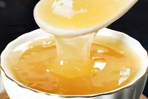 葛根粉和芝麻一起吃的功效 葛根粉可以和芝麻同吃