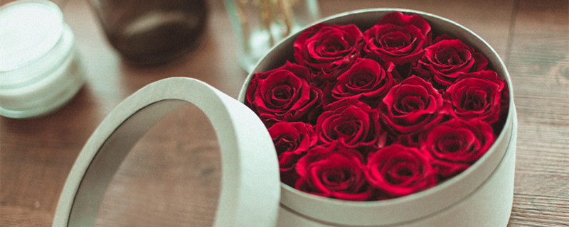 玫瑰怎么做干花（玫瑰怎么做干花才能保持形状）