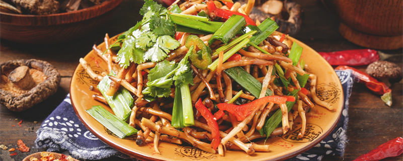 折耳根是鱼腥草吗 折耳根是鱼腥草吗多少钱一斤