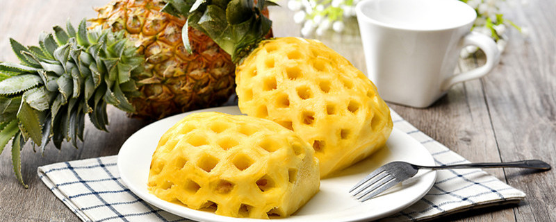 凤梨的养殖方法（观赏凤梨的养殖方法）