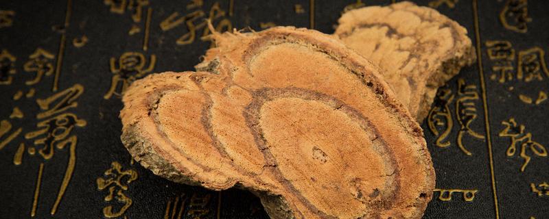 什么是鸡血藤（什么是鸡血藤手镯）