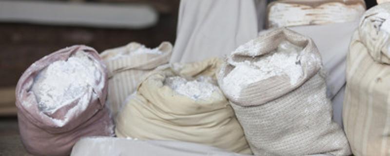 复配膨松剂对人体有害吗（复配膨松剂对身体有害吗）