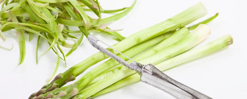 芦笋要不要削皮，芦笋怎么吃（芦笋怎么吃需要削皮吗）