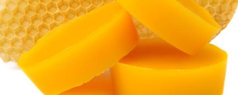 真正的蜂蜡是什么味道（蜂蜡味道有点怪）