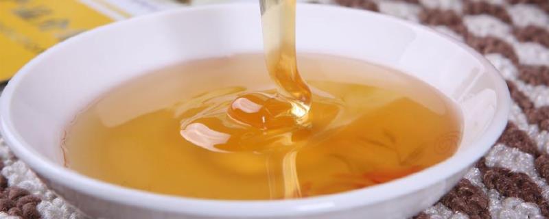 油菜蜜和槐花蜜哪个好，附区别（油菜蜜好还是槐花蜜好）