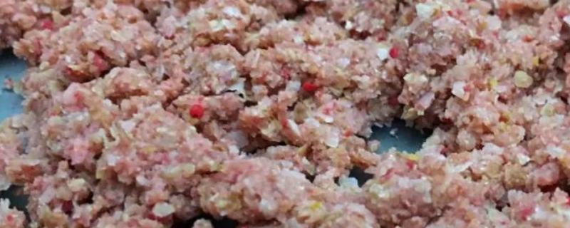 搓饵多长时间换一次饵（搓饵入水多久换饵）