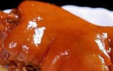 猪蹄子的功效与作用 猪蹄子的功效与作用禁忌